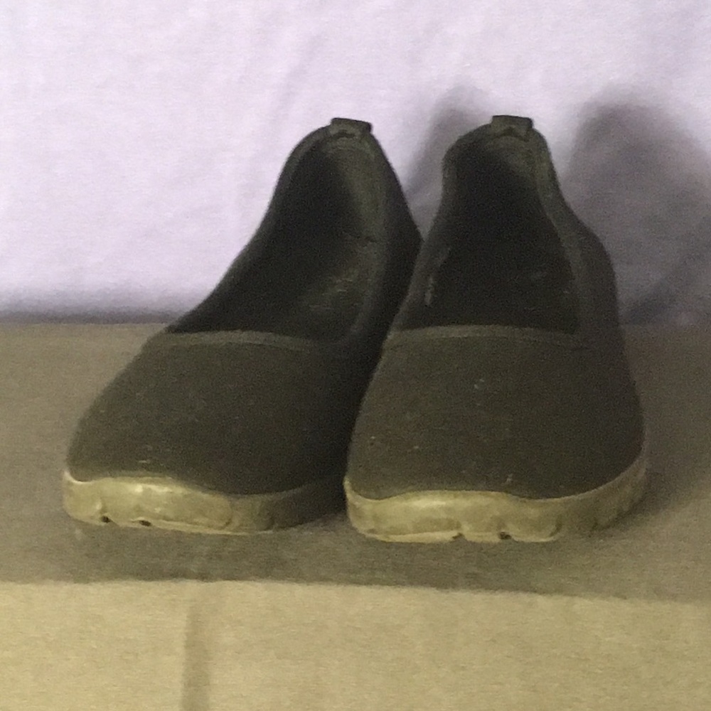 Slip on shoes